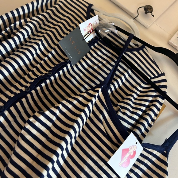 Cardigan Set - Picture 3 of 5